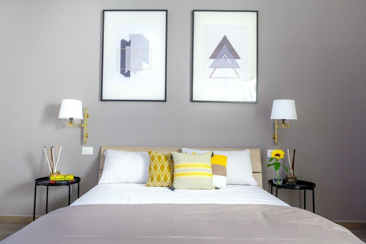 Manuela Apartments Centro Storico Νάπολη Εξωτερικό φωτογραφία