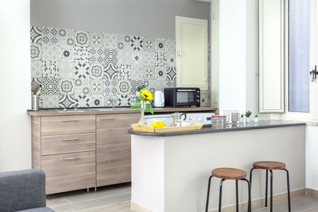 Manuela Apartments Centro Storico Νάπολη Εξωτερικό φωτογραφία