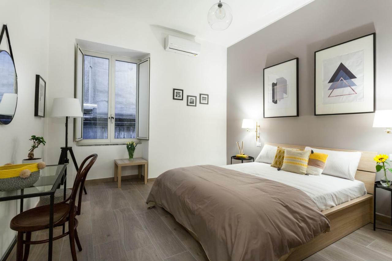 Manuela Apartments Centro Storico Νάπολη Εξωτερικό φωτογραφία